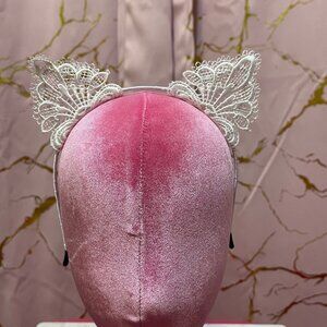 NEW Women's White Lace Cat Ears Headband